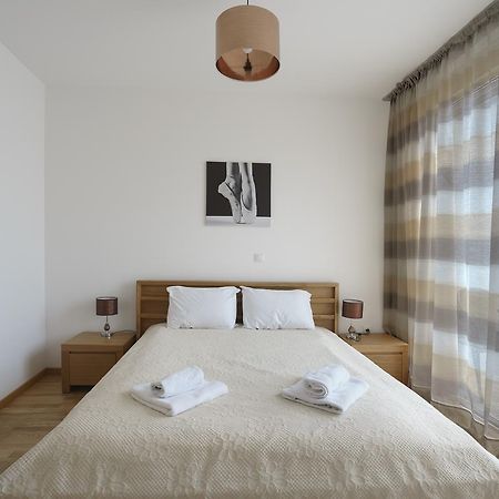 בודווה Apartments Lora Bokeljske Brigade מראה חיצוני תמונה