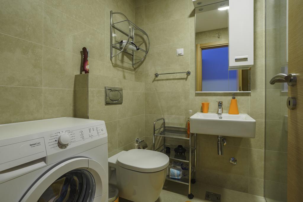 בודווה Apartments Lora Bokeljske Brigade מראה חיצוני תמונה